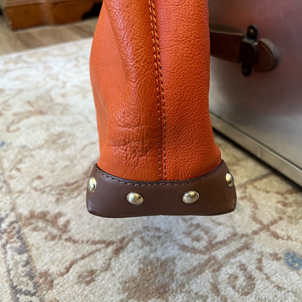 Beautiful Michael Kors 🍊 orange bag - Picture 5 of 13